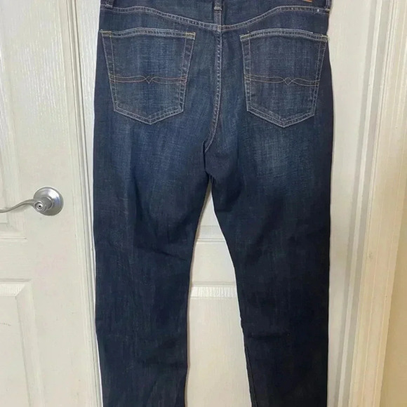LUCKY BRAND Mens Blue Dark Wash 329 Classic Straight Leg Denim Jeans - Picture 7 of 8